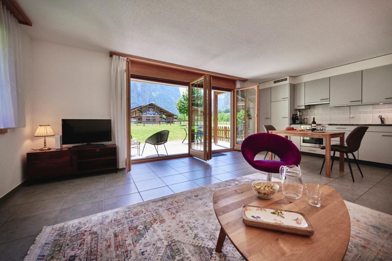 Apartment Truemmelbach, Comfortabl & Cozy, Private Terrace With Best Views Lauterbrunnen Eksteriør billede